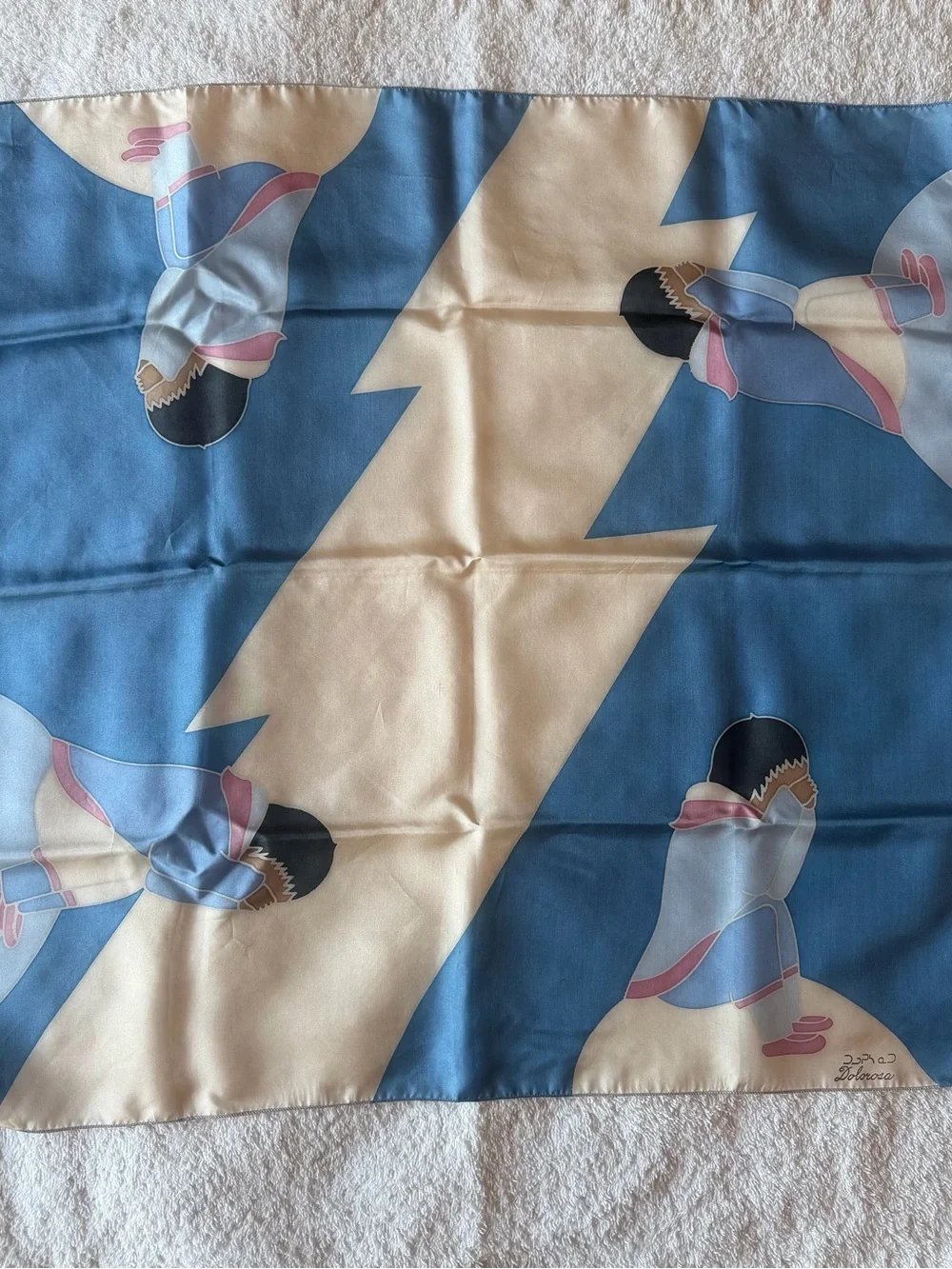 VTG 100% Silk Scarf Inuit Art Inuktitut Syllabics Signed Dolorosa Made in Canada